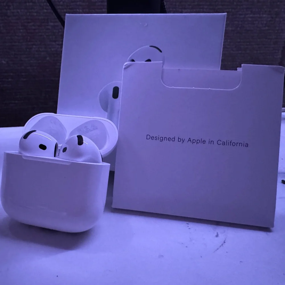 *SEND BEST OFFERS* Apple Airpods 4 With Active Noise Cancellation